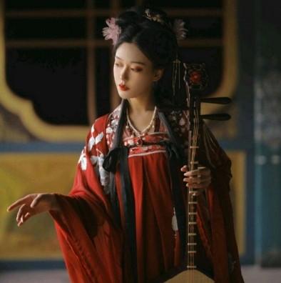 天气闷热的作文500五年级