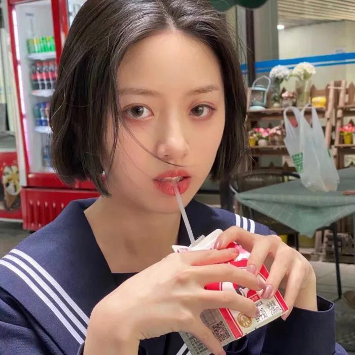 她真是个小书迷作文600字