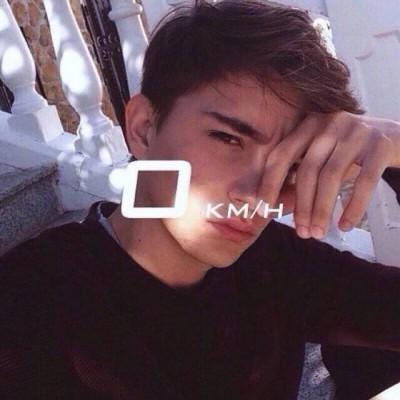 五星红旗，我为你骄傲-初二说明文作文