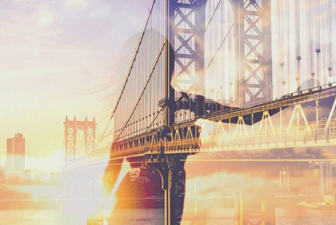 用粉笔借物喻人的作文