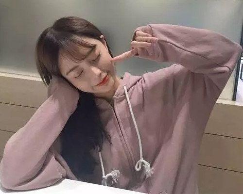 我把你写进诗意天城里，却没把自己写进结局里！