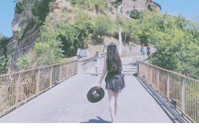 微信个性十足的情侣签名超拽霸气 你并不爱我