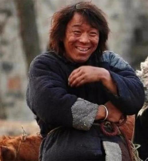 兄弟个性签名一人一个