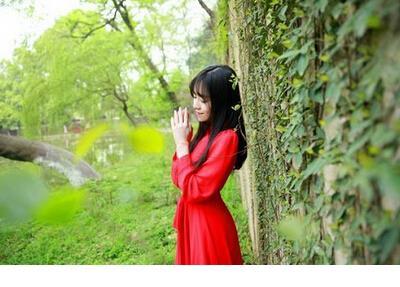 超级暖心幸福的情侣个性签名_即使有再美的容颜