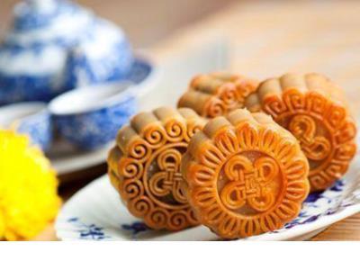 在寒风中垂钓