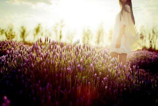 女生给男生的表白个性签名、有一种爱的感觉