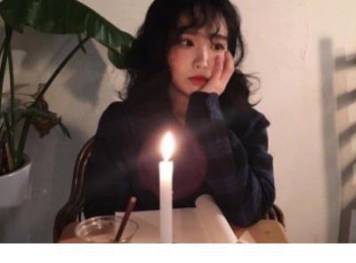 很贱的个性签名校园搞笑、就像强效消音器”