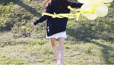 qq闺蜜情深个性签名、爱是七彩光影